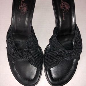 Tommy Bahama Black Sandals Slides Women's Sz 7 M